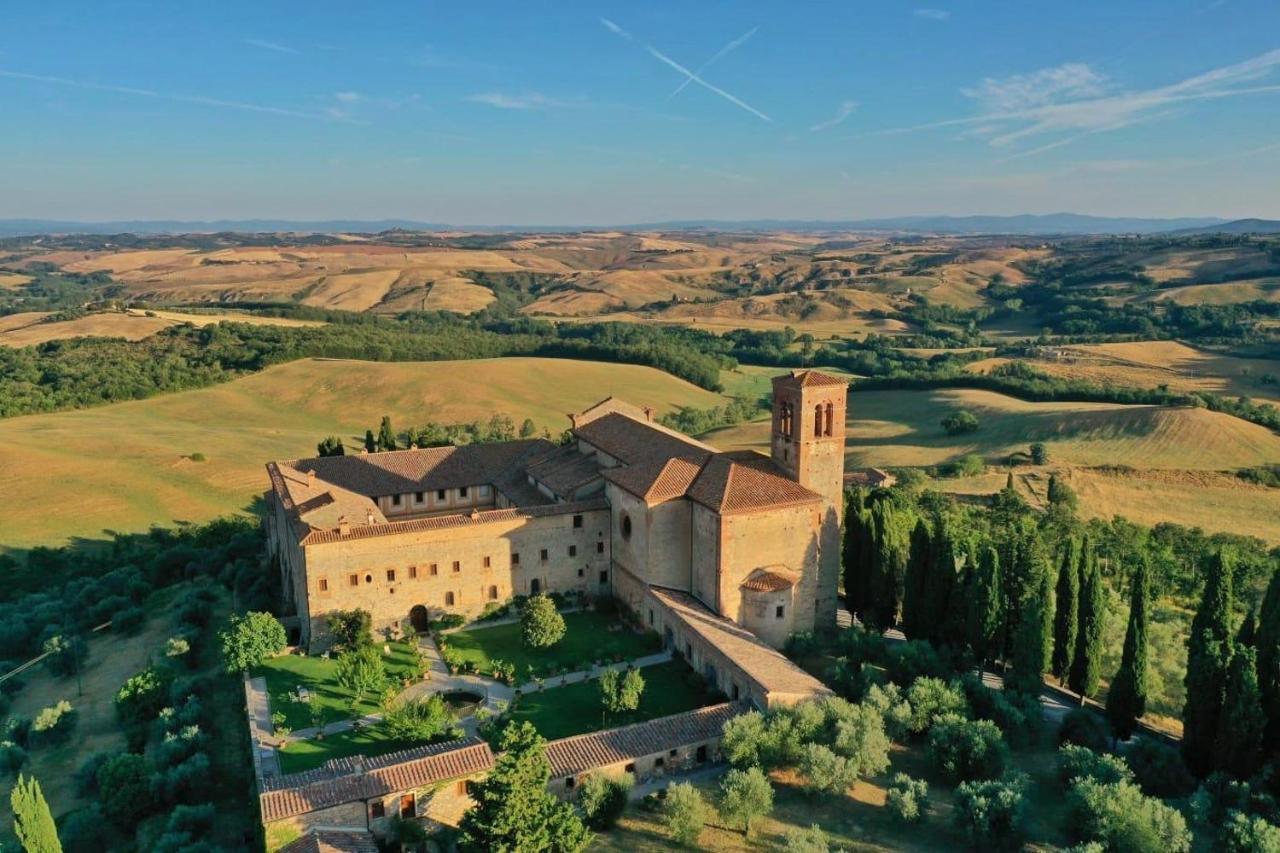Monastero Sant'Anna In Camprena Villa Pienza Luaran gambar